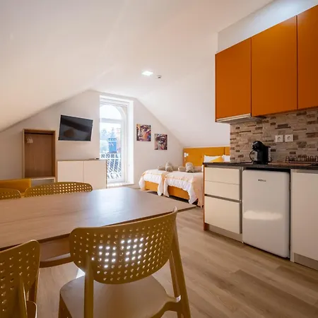 Affittacamere Pharmácia- Local Miranda do Corvo