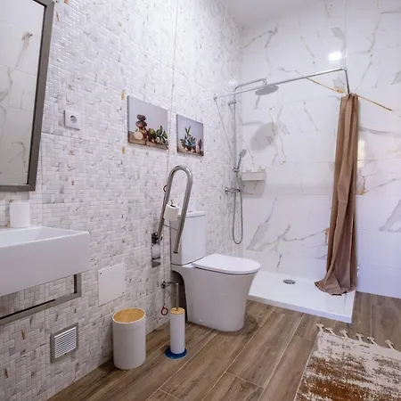 Affittacamere Pharmácia- Local *