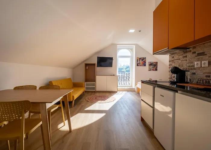 بيت ضيافة Pharmacia- Local ميراندا دو كورفو